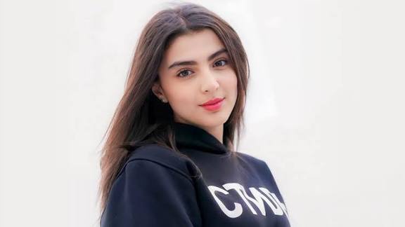 من هي ندى هداوي ويكيبيديا، السيرة الذاتية عمرها زوجها جنسيتها