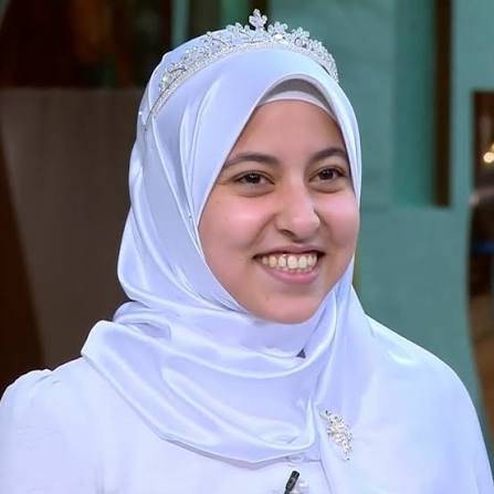 الزهراء لايق حلمي ويكيبيديا، السيرة الذاتية عمرها زوجها